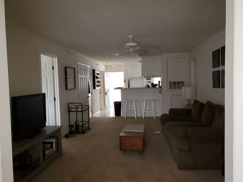 2020 University Woods Dr #304, Raleigh, NC 27603