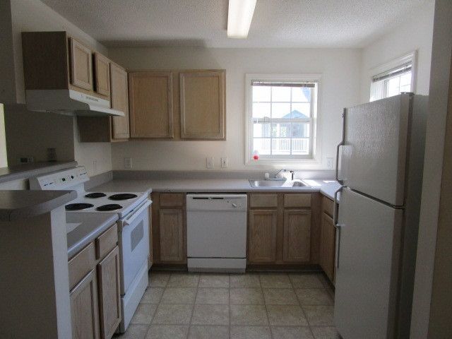 2020 University Woods Rd #303, Raleigh, NC 27603
