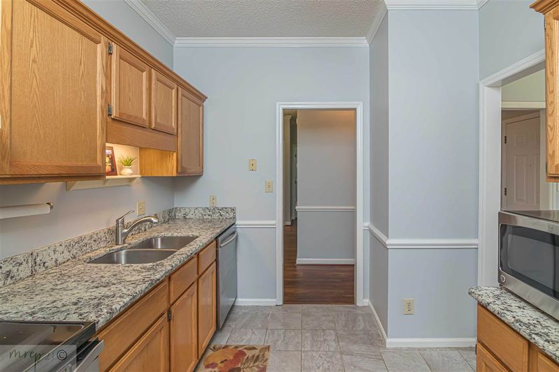 2020 Virginia Dare Pl, Raleigh, NC 27610