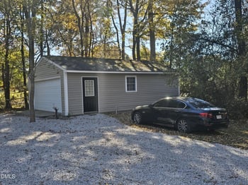 2021 Fort Dr, Clayton, NC 27520