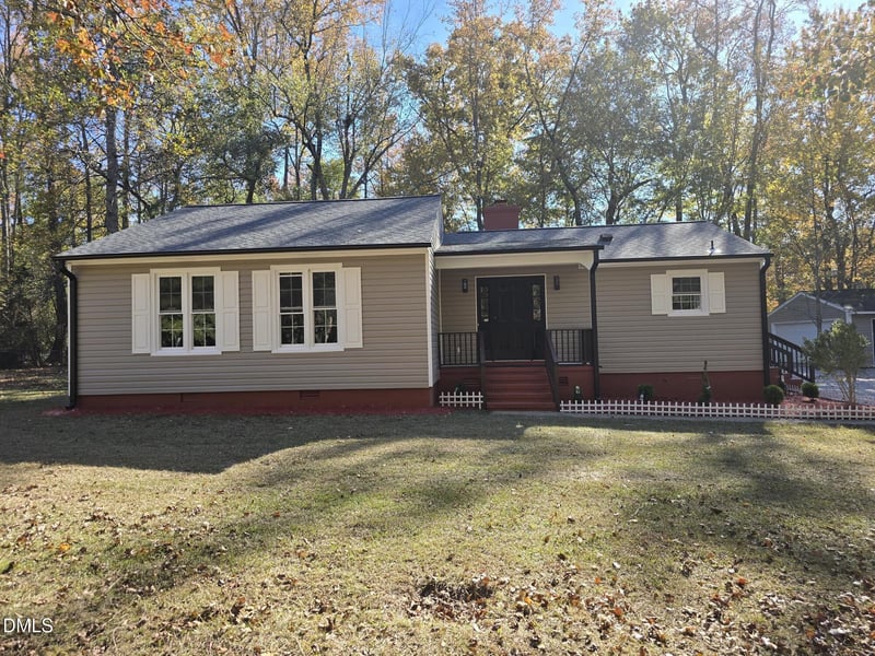 2021 Fort Dr, Clayton, NC 27520