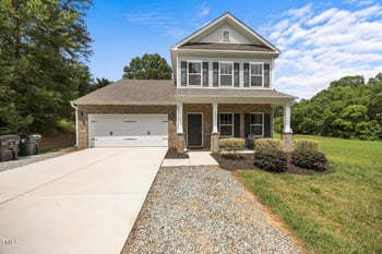 2021 Front St, Burlington, NC 27215
