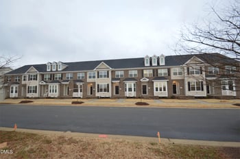 2021 Hayes Ln, Holly Springs, NC 27540
