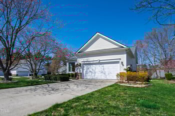 2021 Heritage Pines Dr, Cary, NC 27519