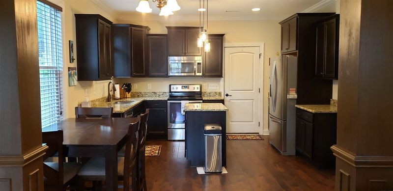 2021 Sageleaf Ct, Raleigh, NC 27603