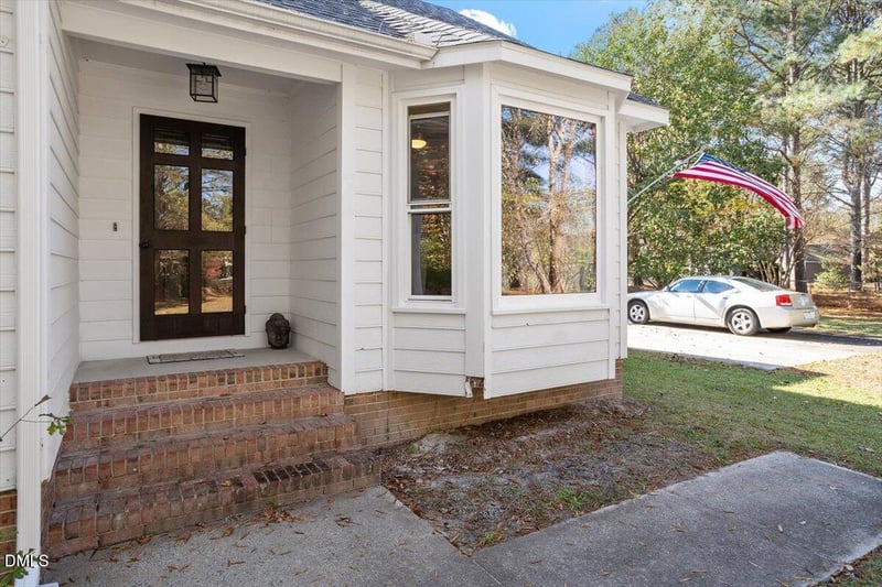 2021 Southfort Dr, Garner, NC 27529