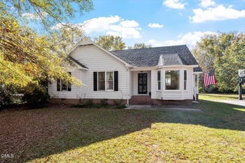 2021 Southfort Dr, Garner, NC 27529