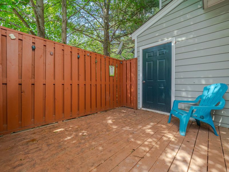 2021 Trexler Ct, Raleigh, NC 27606