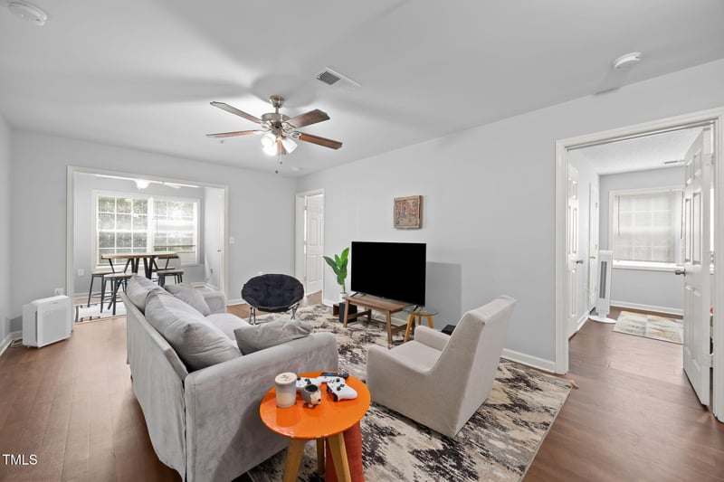 2021 Wolftech Ln #102, Raleigh, NC 27603