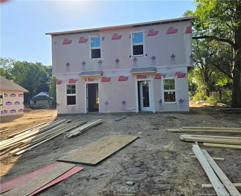 2022 A - B Progress St, Fayetteville, NC 28306