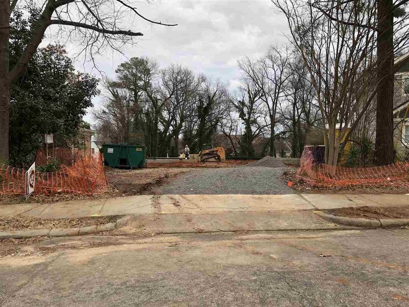 2022 Pine, Raleigh, NC 27608