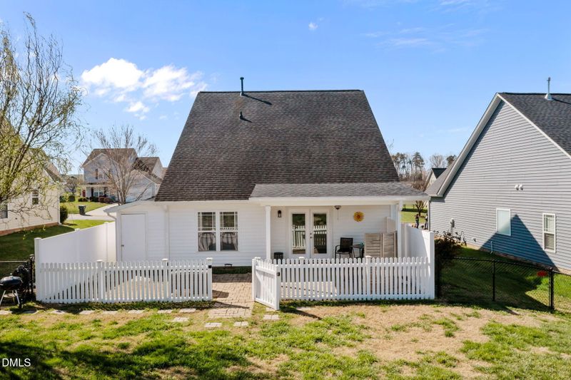 2023 Mackenna Dr, Graham, NC 27253
