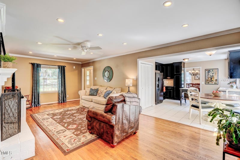 2023 Redding Ln, Durham, NC 27712