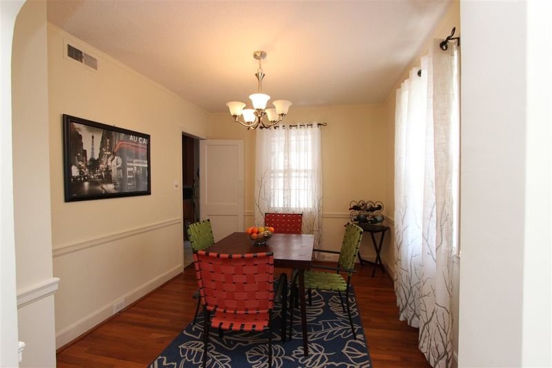 2023 Sprunt Ave, Durham, NC 27705