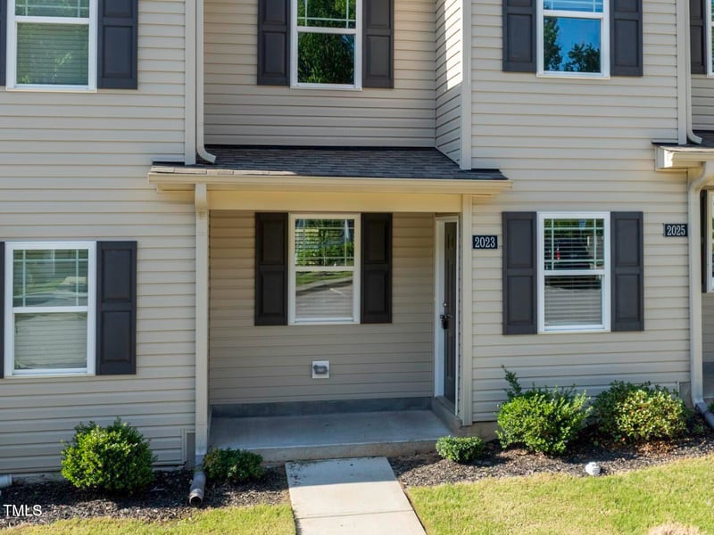 2023 Wiggins Village Dr, Youngsville, NC 27596
