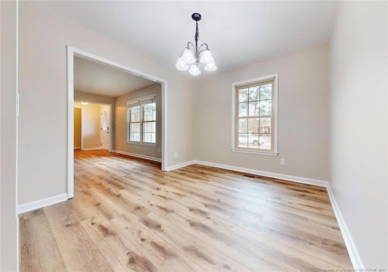 2024 Blackfriars Rd, Fayetteville, NC 28304