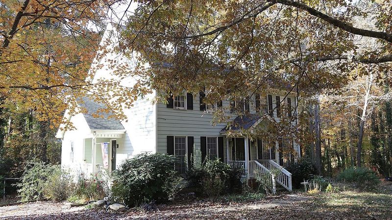 2024 Corberrie Ln, Raleigh, NC 27613