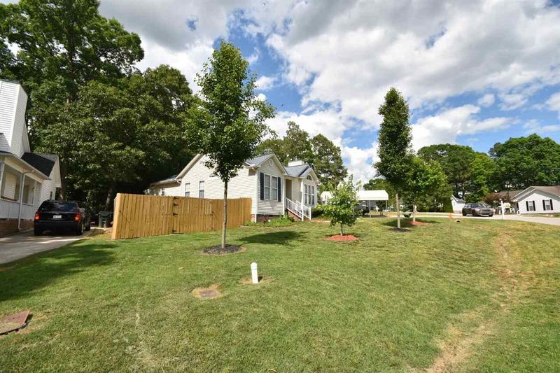 2024 Ruddy Rd, Raleigh, NC 27616
