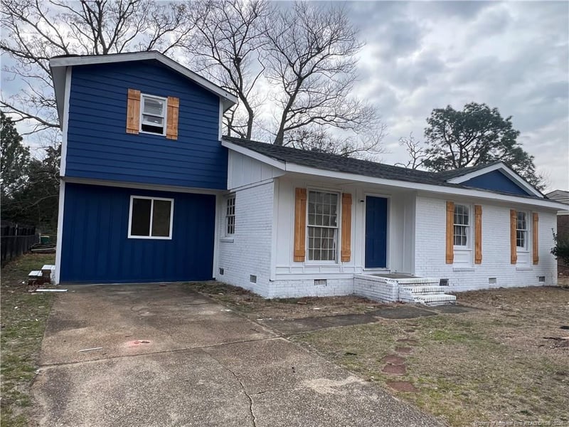 2024 Shaw Rd, Fayetteville, NC 28311