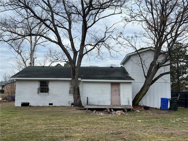 2024 Shaw Rd, Fayetteville, NC 28311