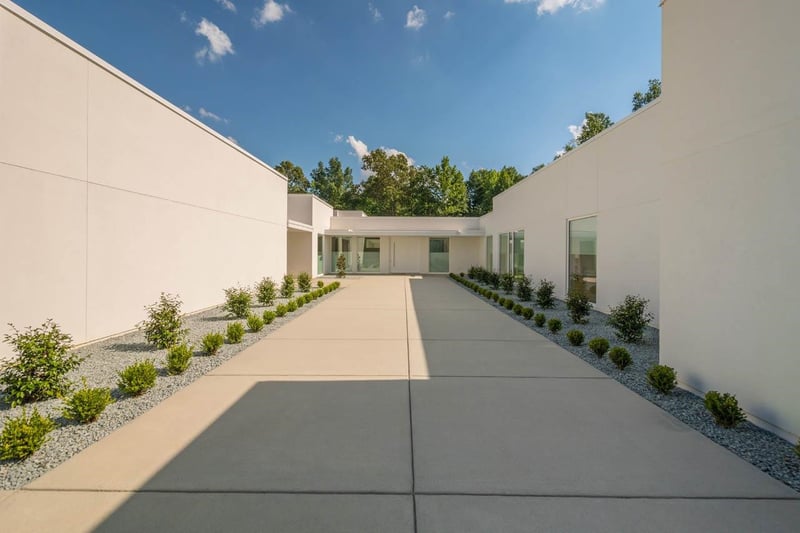 2024 Starterwood Ln, Hillsborough, NC 27278