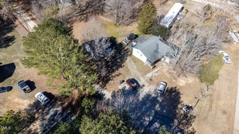 160 Peace Ln, Clayton, NC 27520