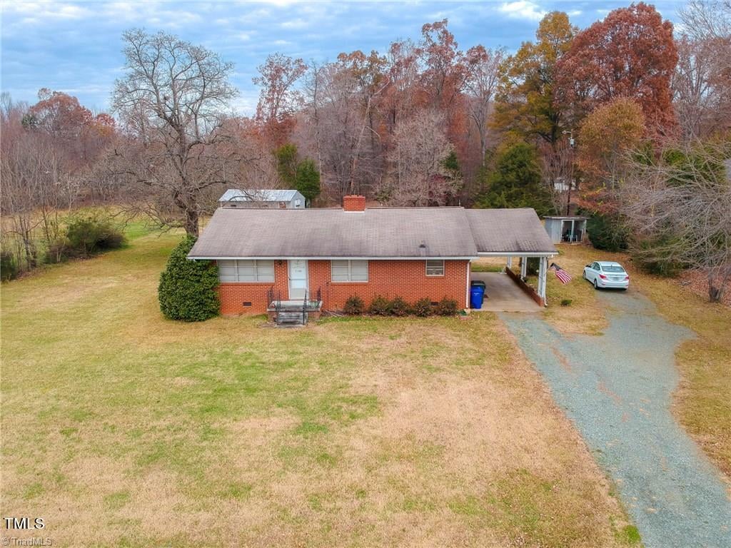 1202 S Fifth Street, Mebane NC 27302