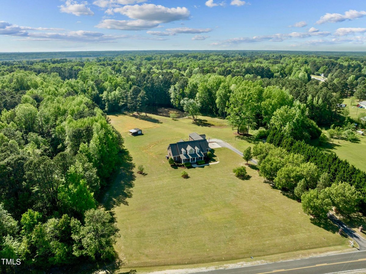 40 Sid Eaves Road, Youngsville NC 27596