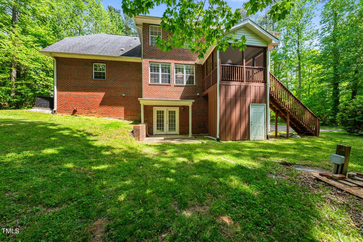 430 Smith Level Road, Chapel Hill NC 27516