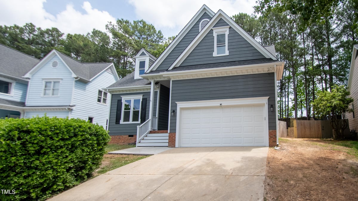 105 Tracey Creek Court, Apex NC 27502