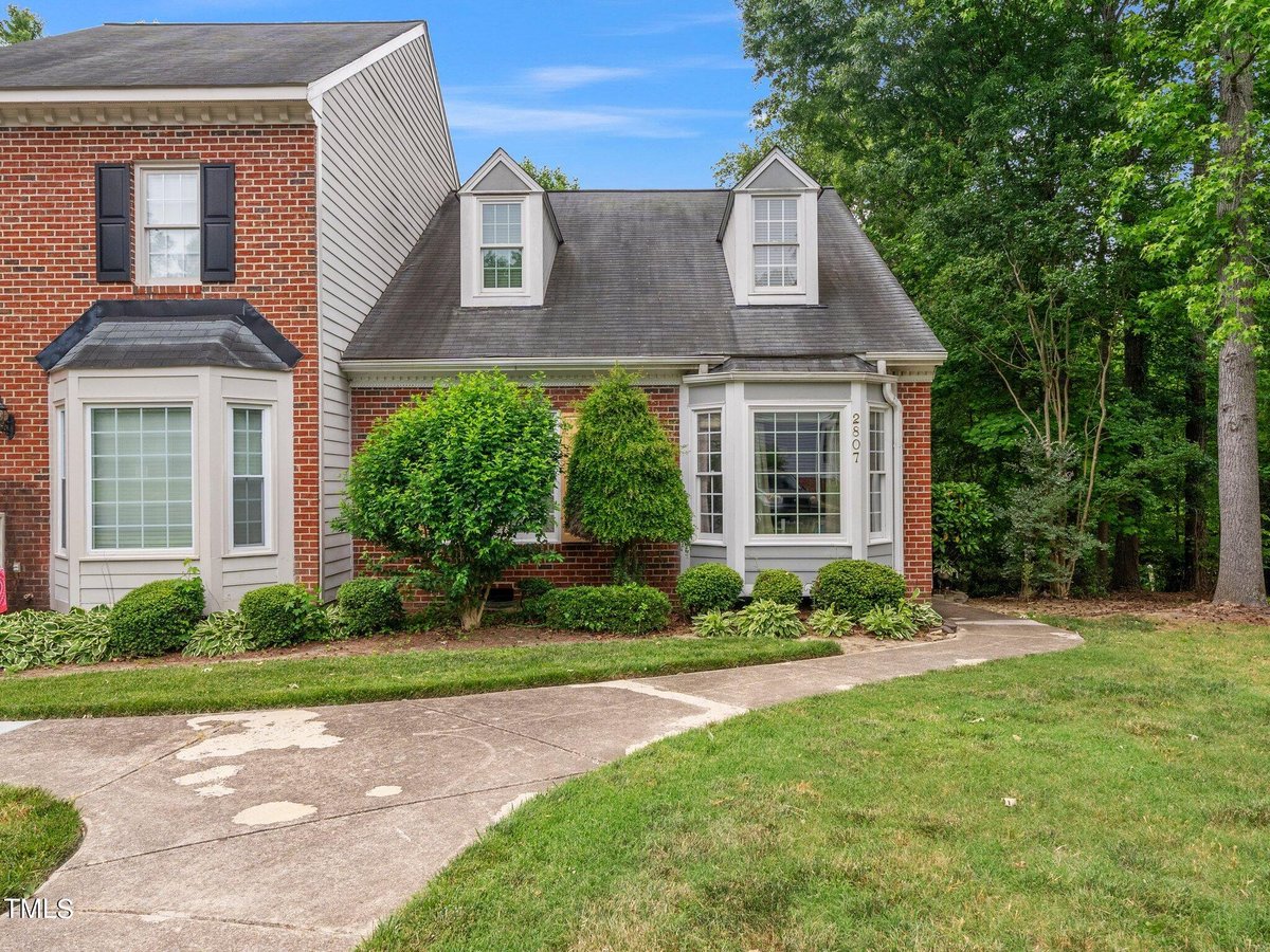 2807 Bedfordshire Court, Raleigh NC 27604