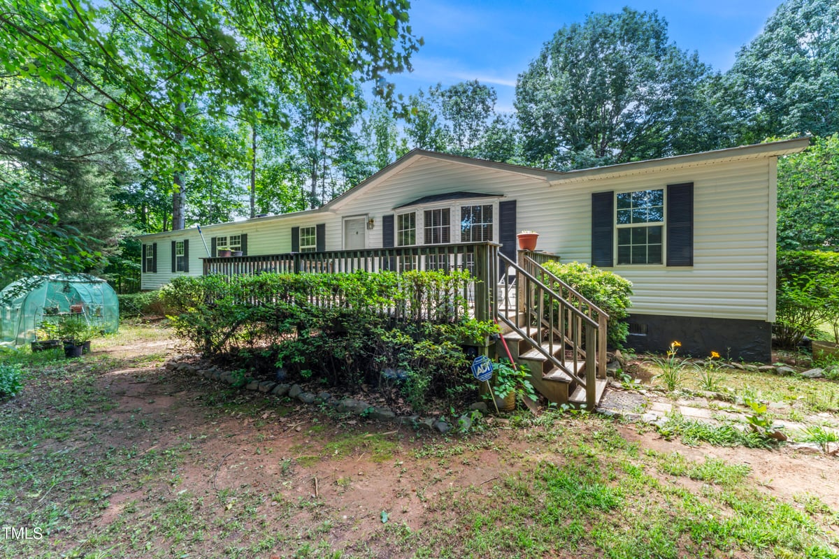 6592 Pebble Lane, Oxford NC 27565