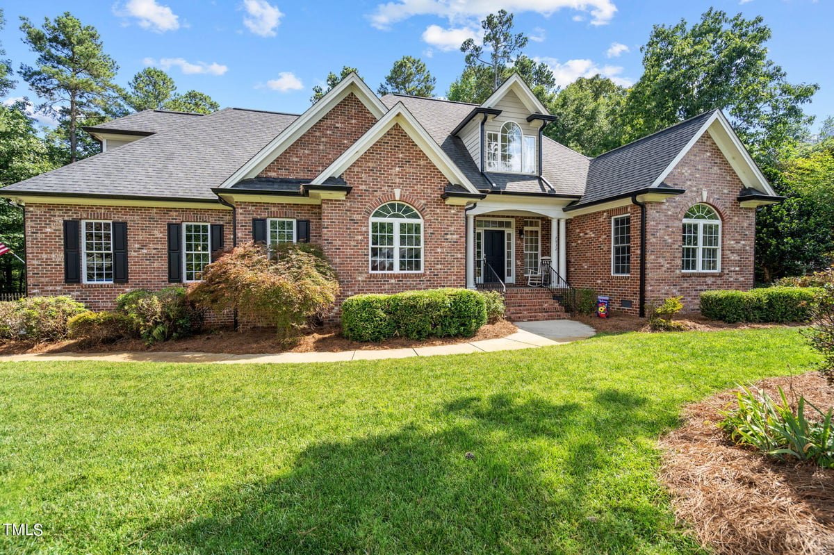 7932 Twin Pines Way, Fuquay Varina NC 27526