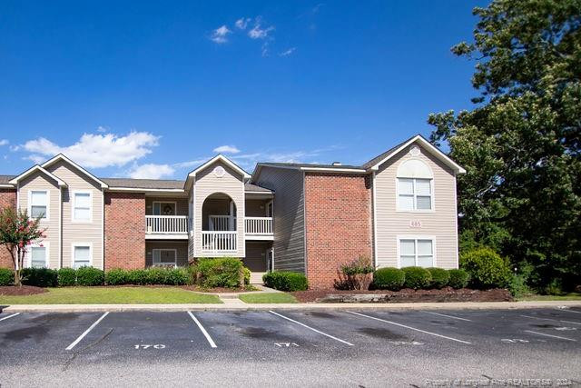 685 Bartons Landing Place # 8, Fayetteville NC 28314