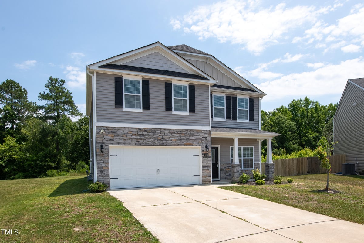 1004 Milkweed Court Court, Zebulon NC 27597