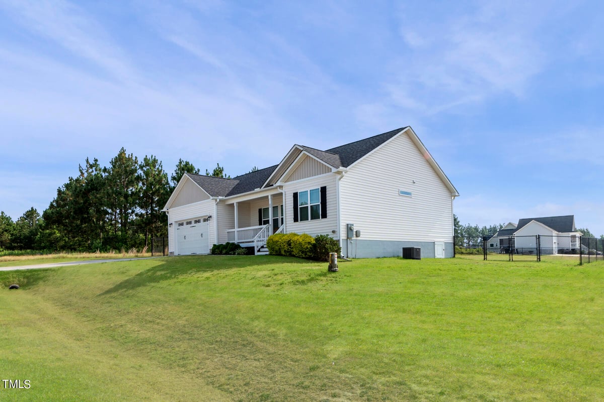 22 Rabbit Run Drive, Smithfield NC 27577