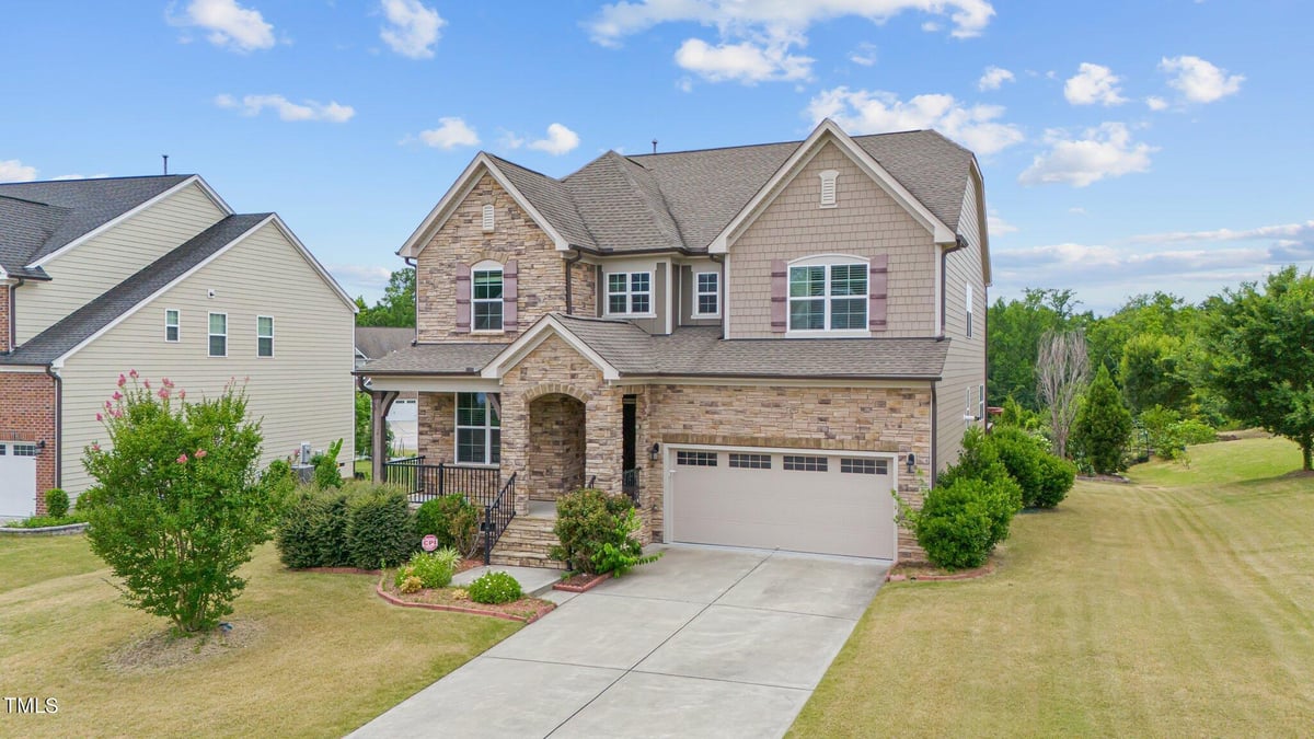 262 Crestmont Ridge Drive, Apex NC 27523