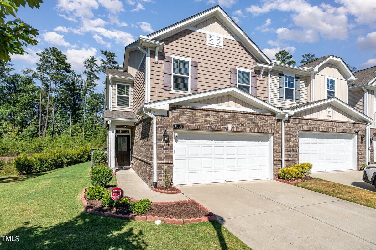 1636 Cary Reserve Drive, Cary NC 27519