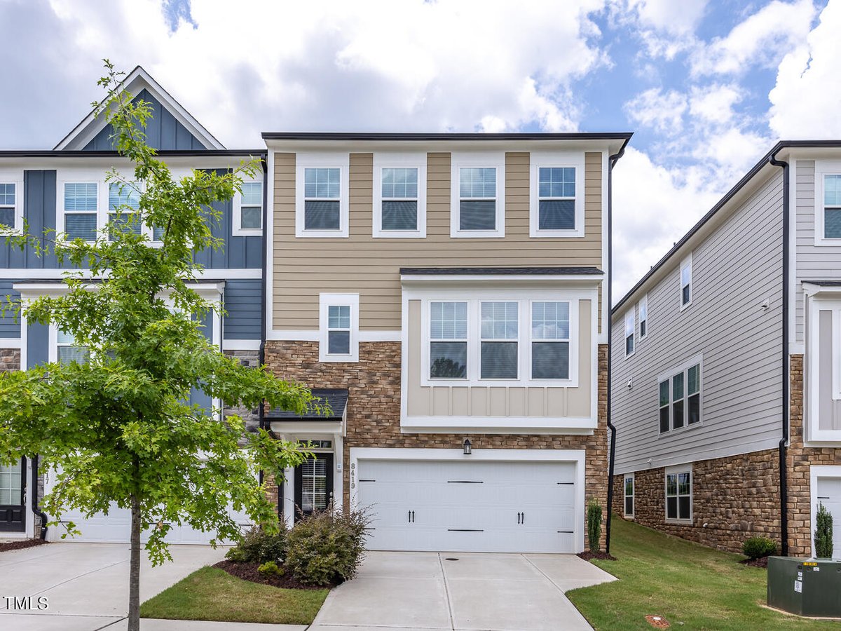 8419 Garnet Rose Lane, Raleigh NC 27615