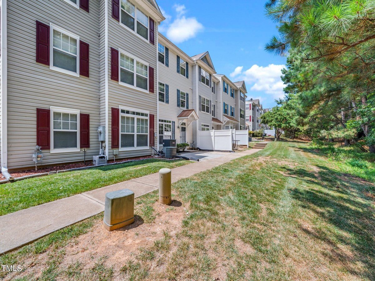 2225 Raven Road # 107, Raleigh NC 27614