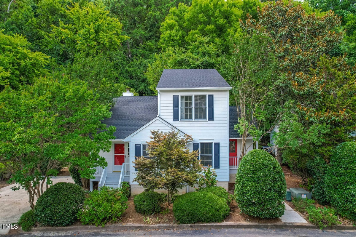 129 Weatherhill Point, Carrboro NC 27510