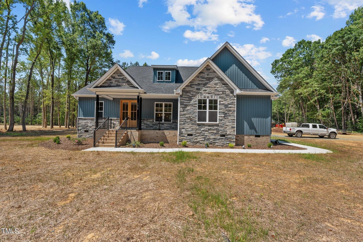 4017 Mebane Oaks Road, Mebane NC 27302