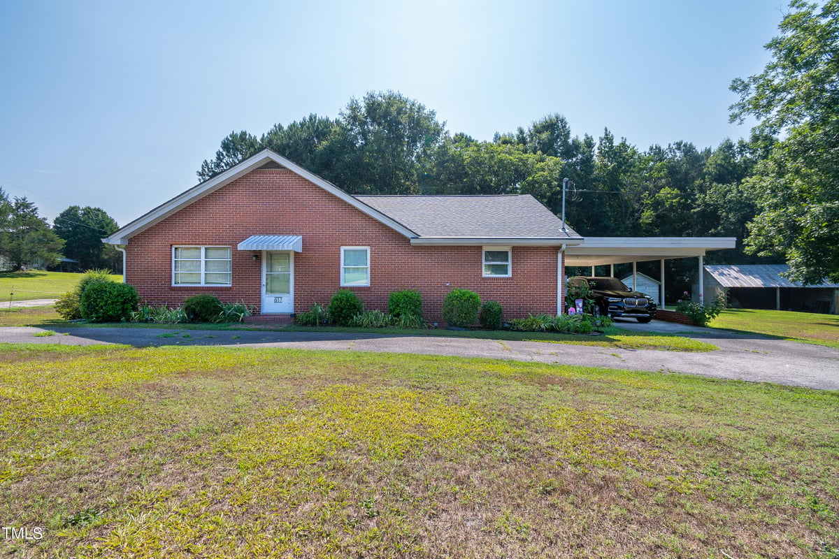 617 Lake Glad Road, Wendell NC 27591