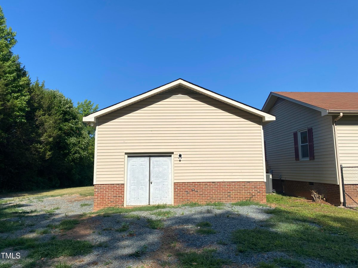 7622 Lindley Mill Road, Graham NC 27253