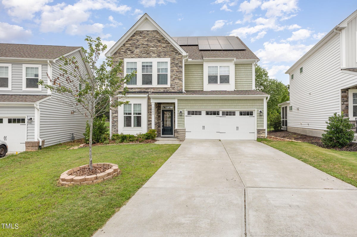 1009 Meadow Pond Drive, Durham NC 27703