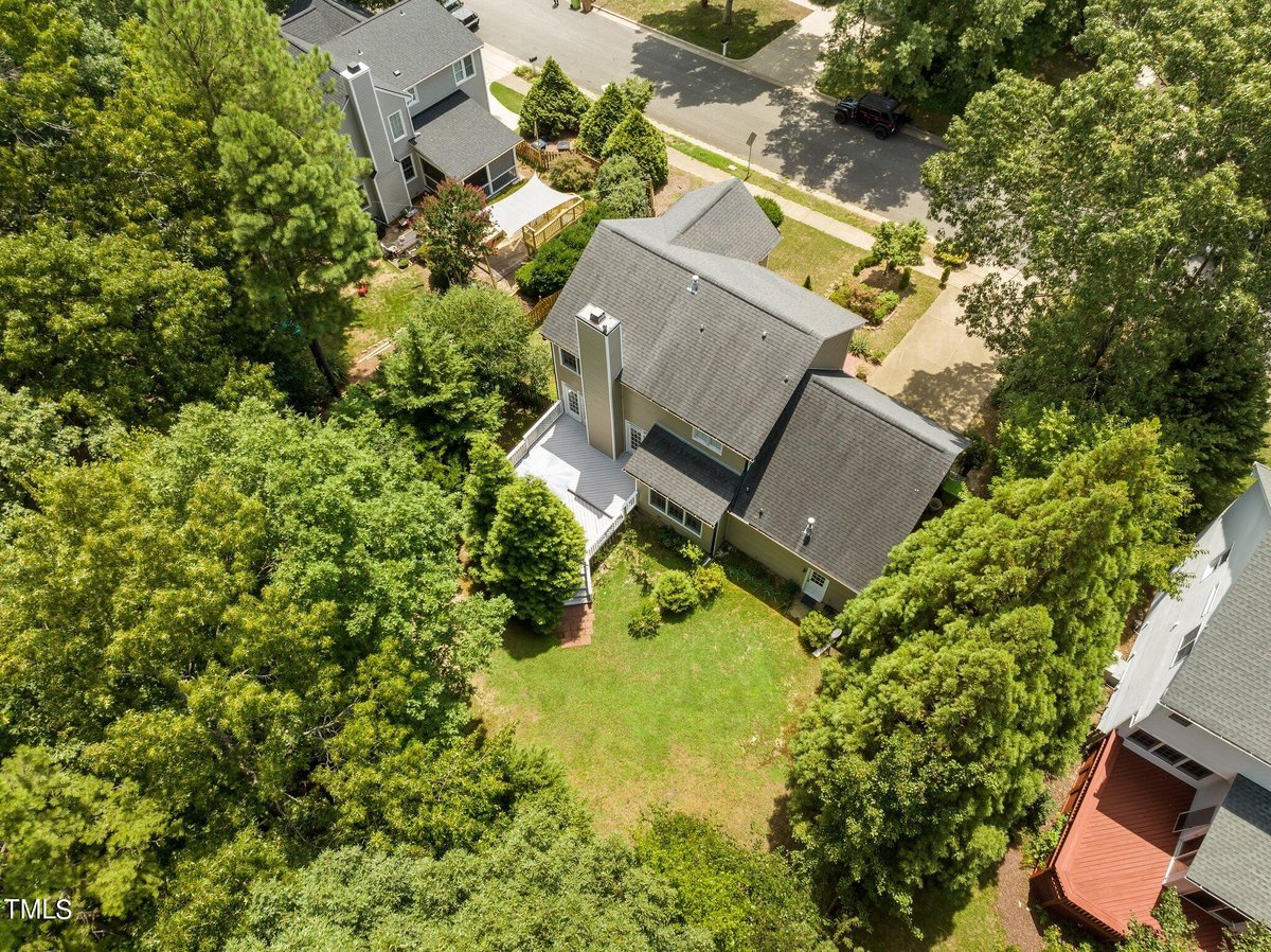 2413 Finley Ridge Lane, Raleigh NC 27615