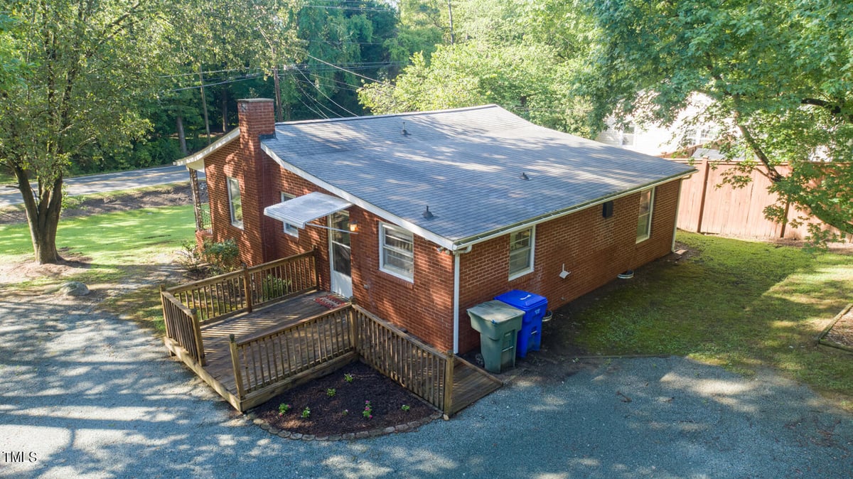 109 Estes Drive, Carrboro NC 27510