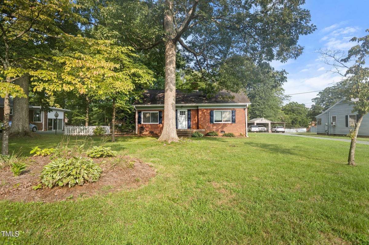 314 Trail One, Burlington NC 27215