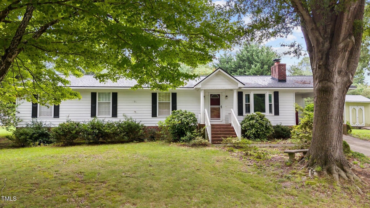 628 Yates Place, Zebulon NC 27597