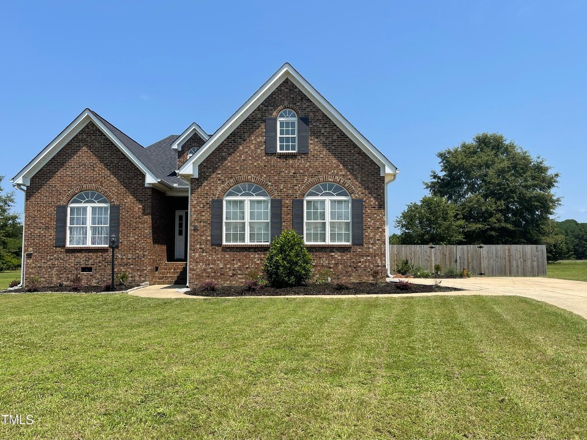 124 D'Ango Circle, Angier NC 27501